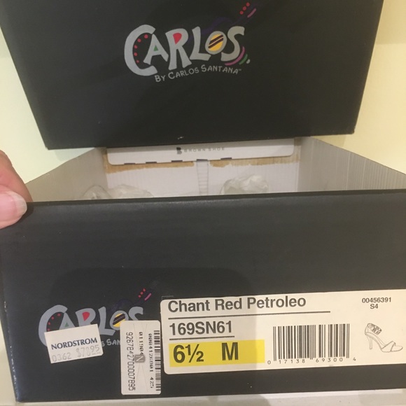 Carlos Santana open toed red heels - Picture 4 of 4